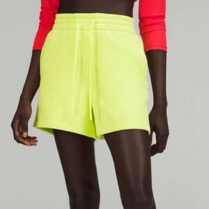 Lululemon Loungeful HR Short 4" ELLE 6